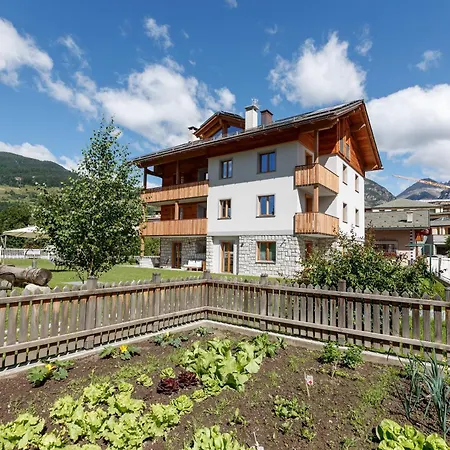 Larix Apartmán *