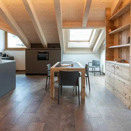 Larix Apartmán *